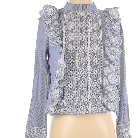 Romeo & Juliet Couture - Picture 1 of 4